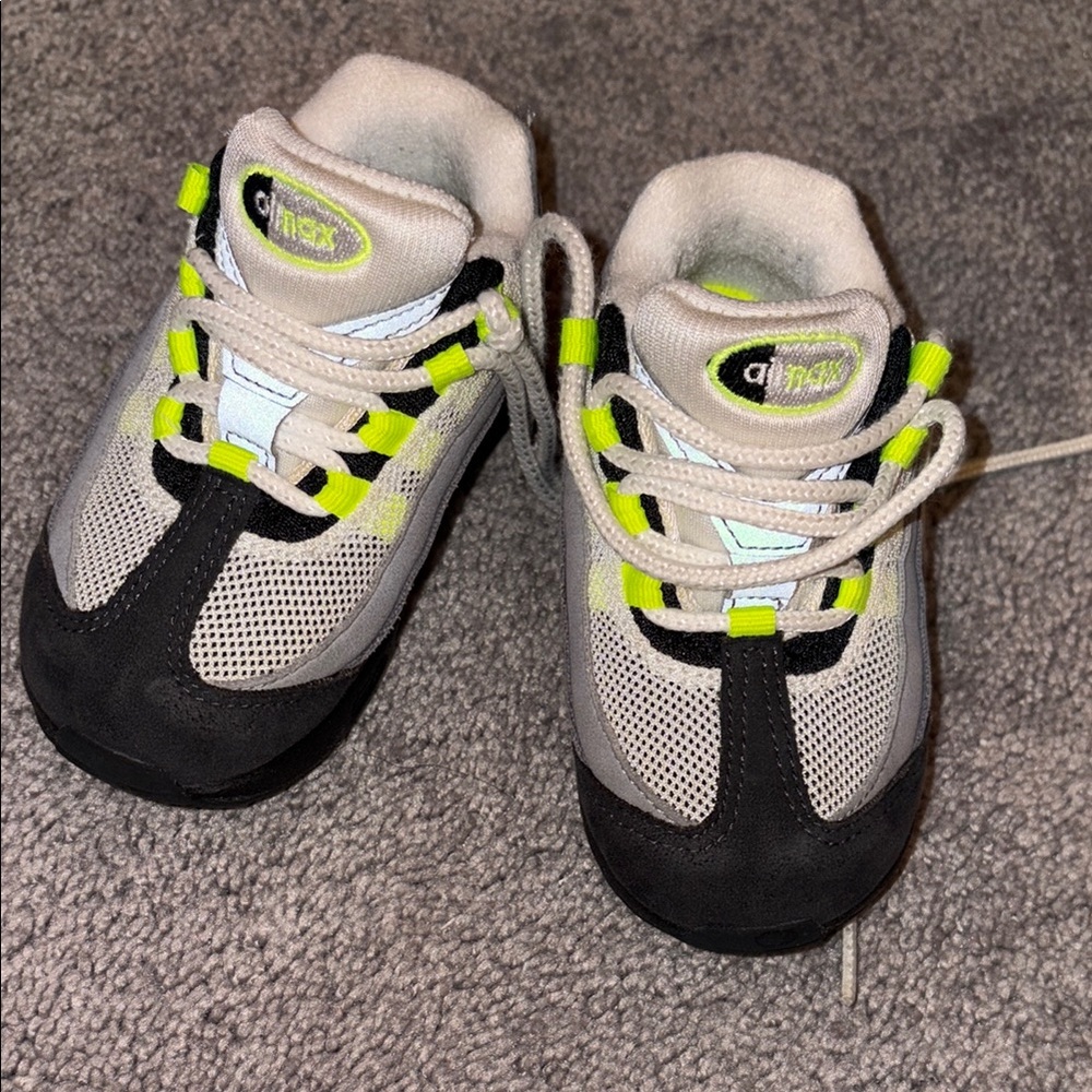 Airmax 95 7c normal wear good condition no box